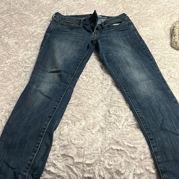 Gap Jeans - Picture 2 of 6